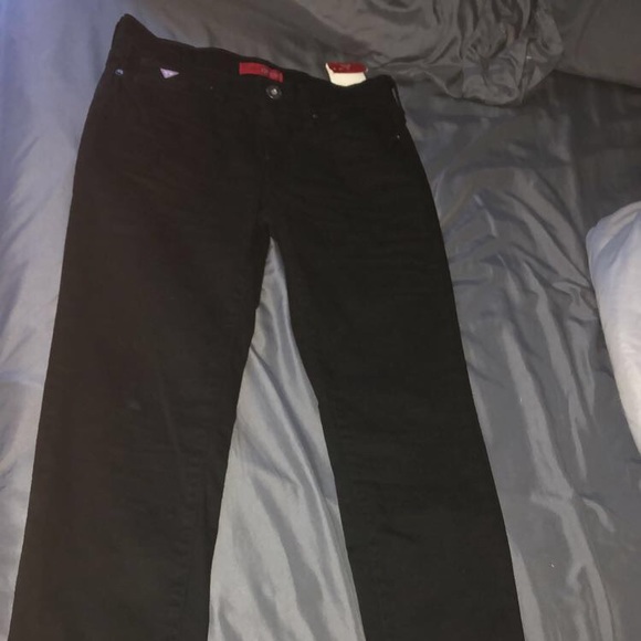 Guess Jeans size 30x30 - Picture 2 of 4